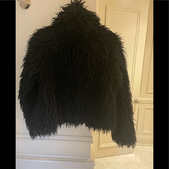 H&M black fur coat - Picture 2 of 4